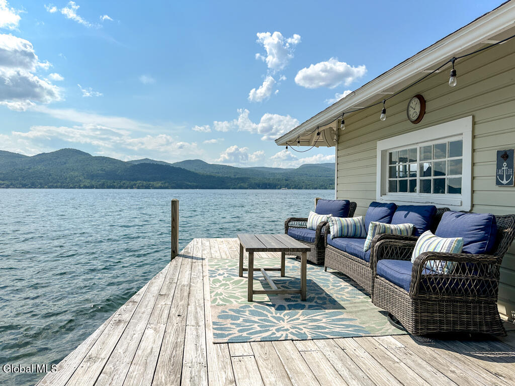699 Gull Bay Road