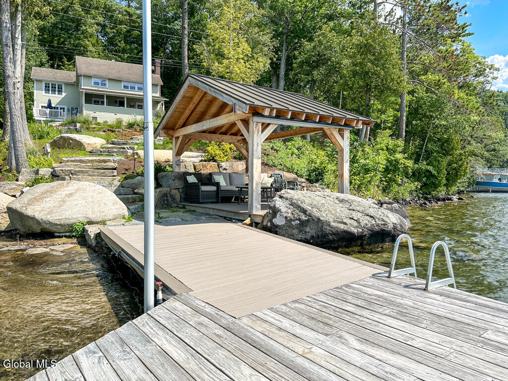 699 Gull Bay Road