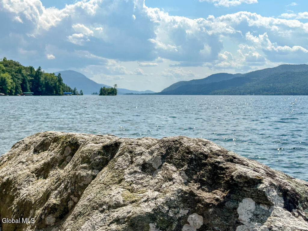 699 Gull Bay Road