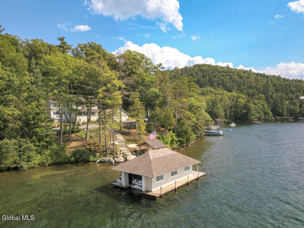699 Gull Bay Road