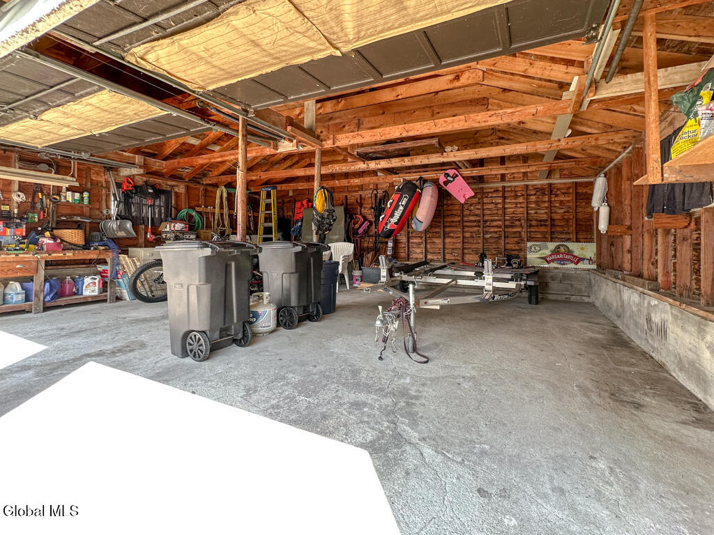 699 Gull Bay Road