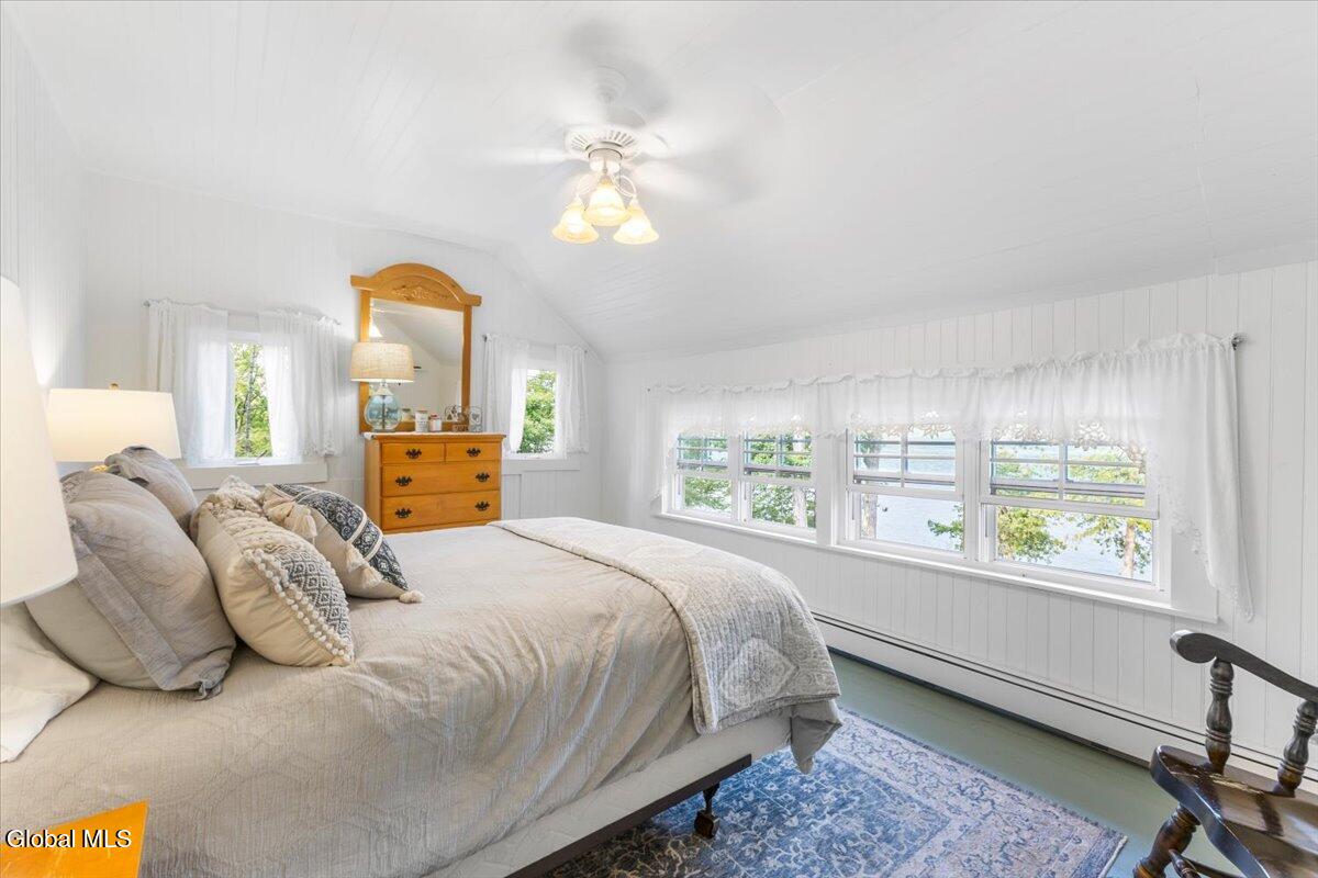 699 Gull Bay Road