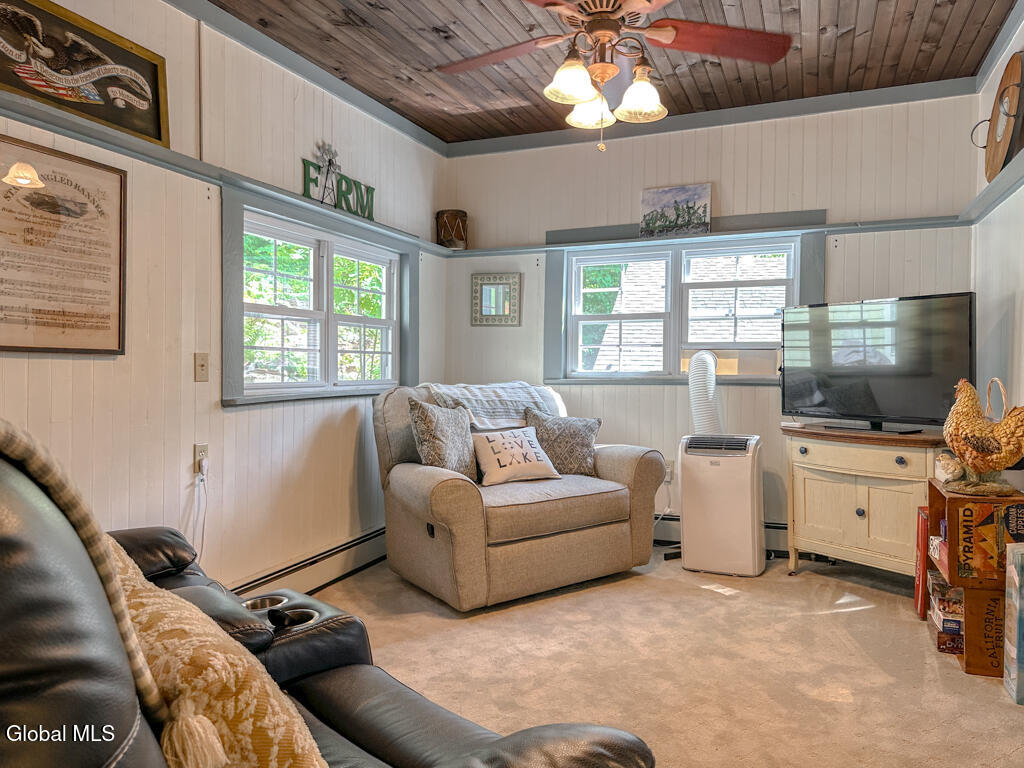 699 Gull Bay Road