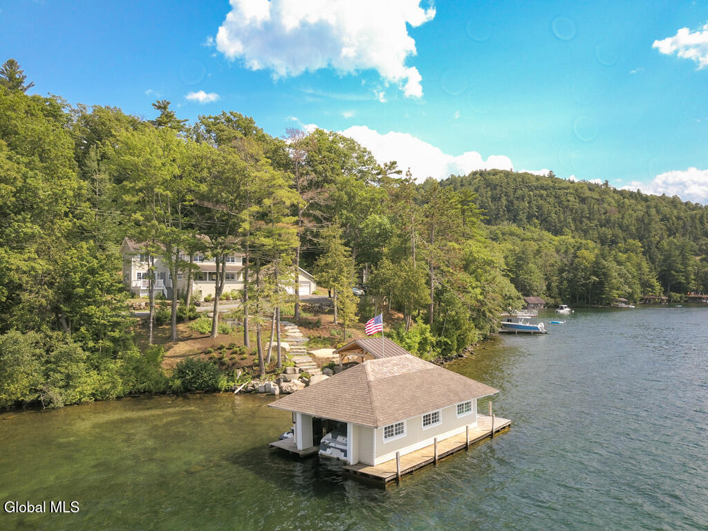 699 Gull Bay Road