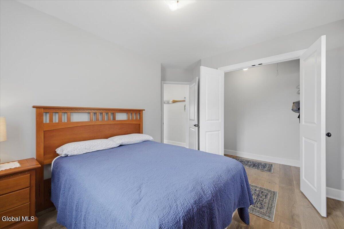 13 Terrace Dr Ext