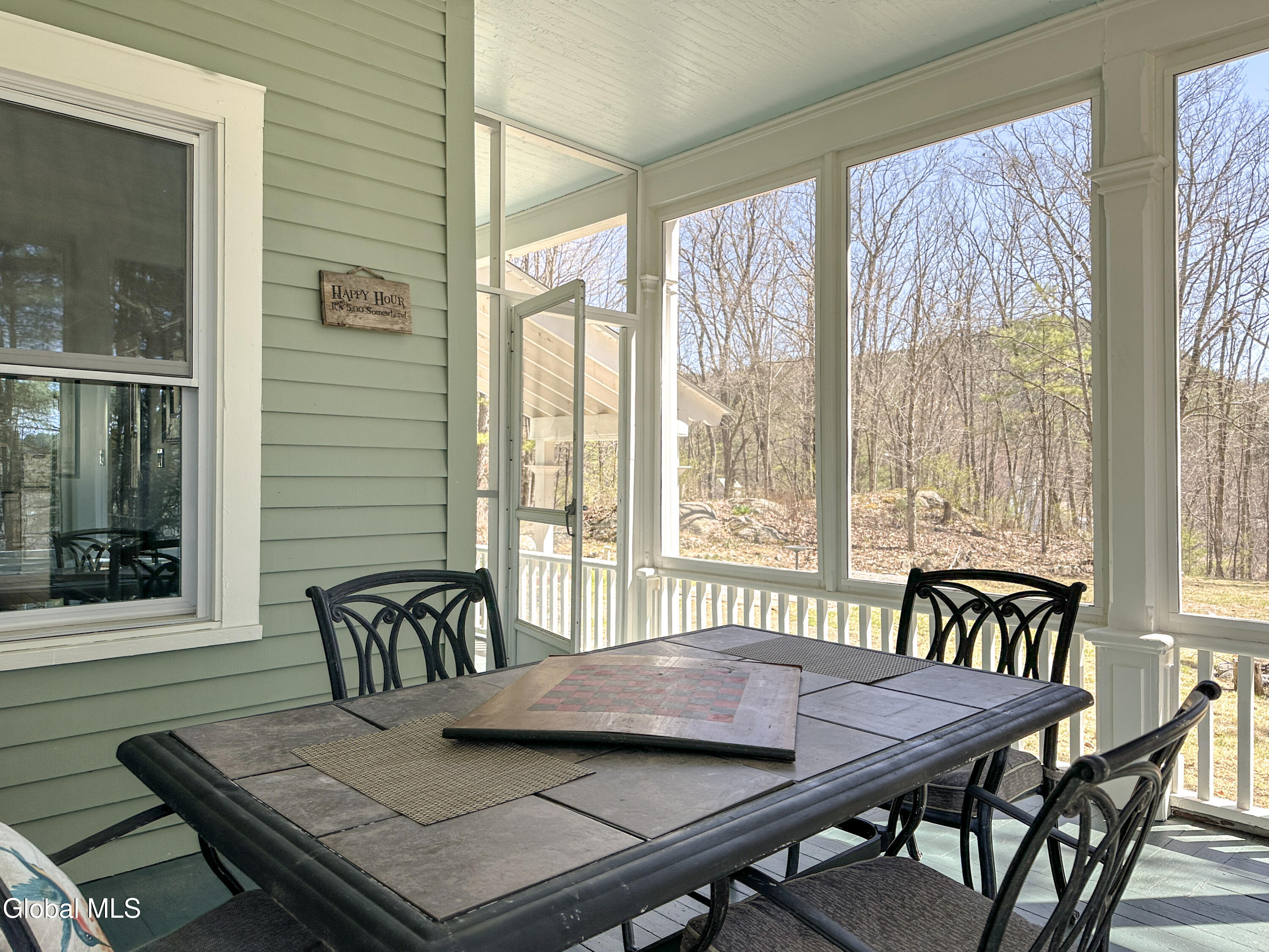 10 Landon Hill Road