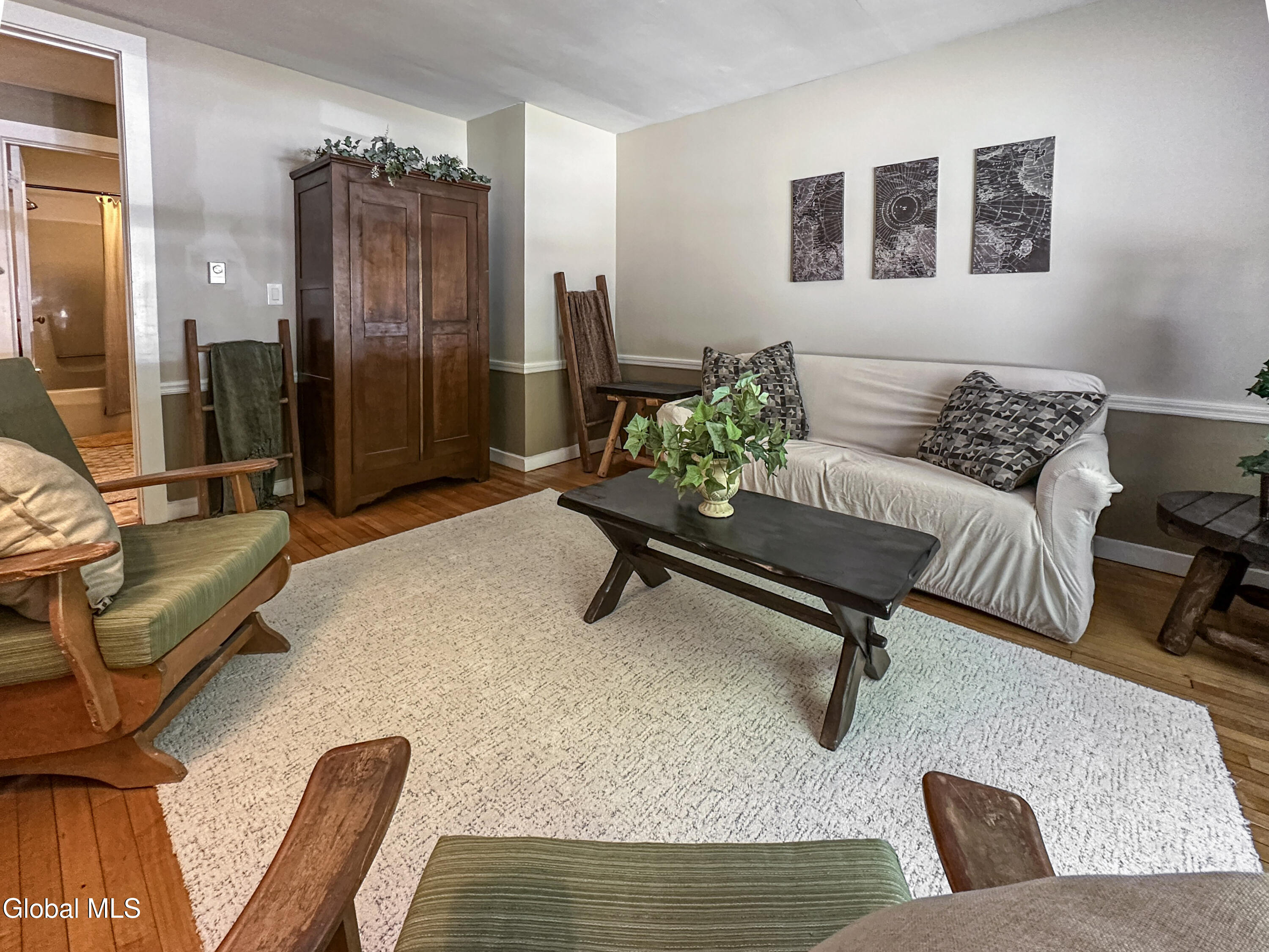 10 Landon Hill Road