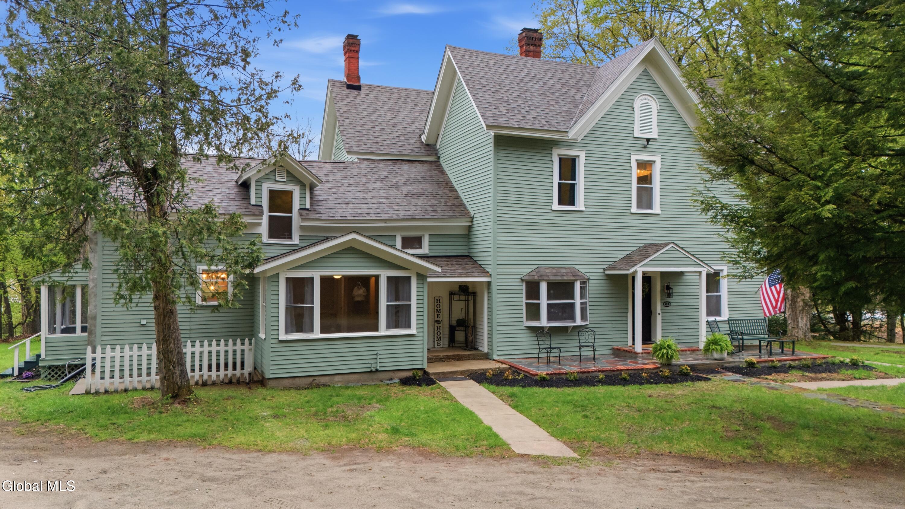 10 Landon Hill Road
