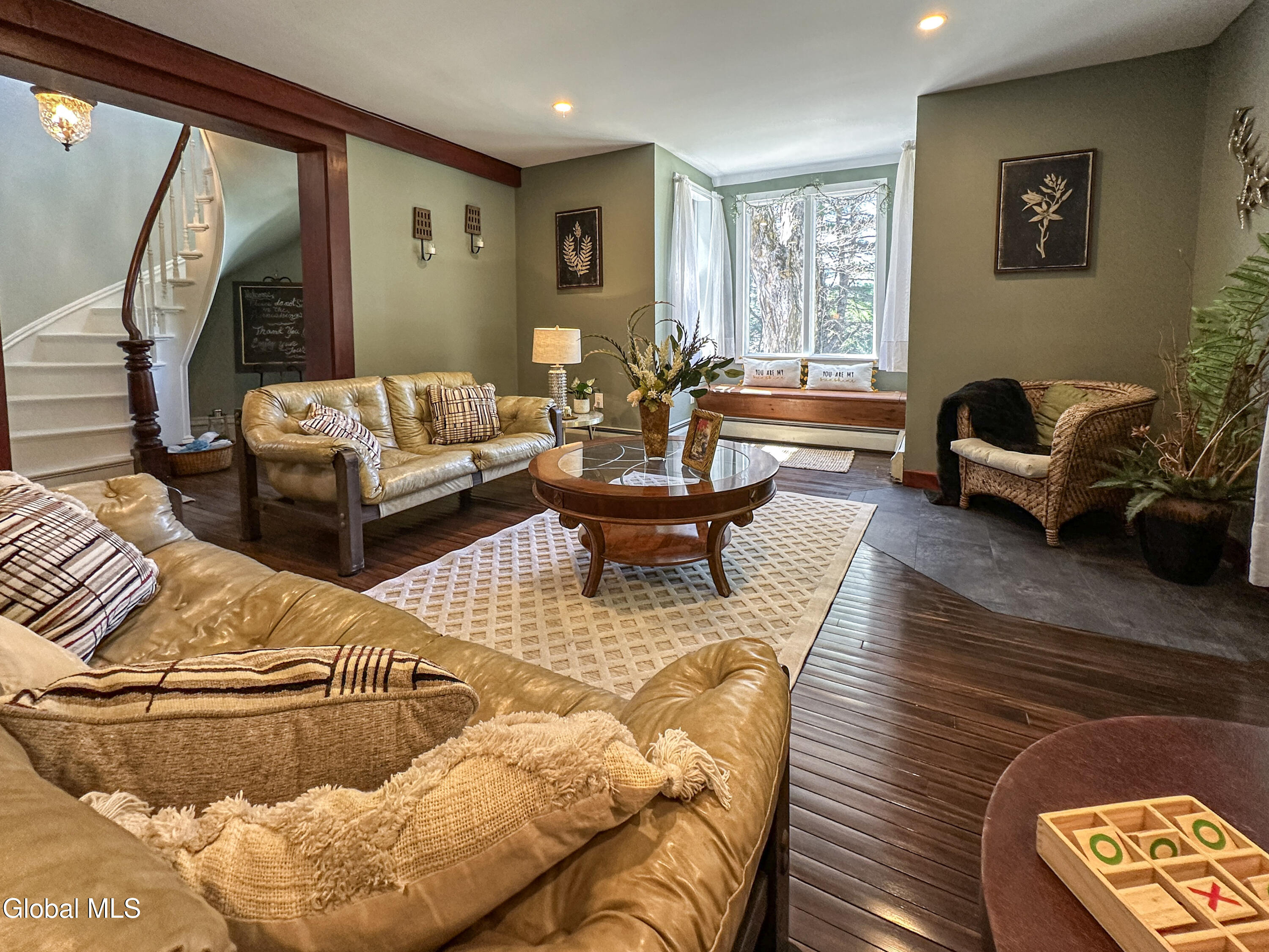 10 Landon Hill Road