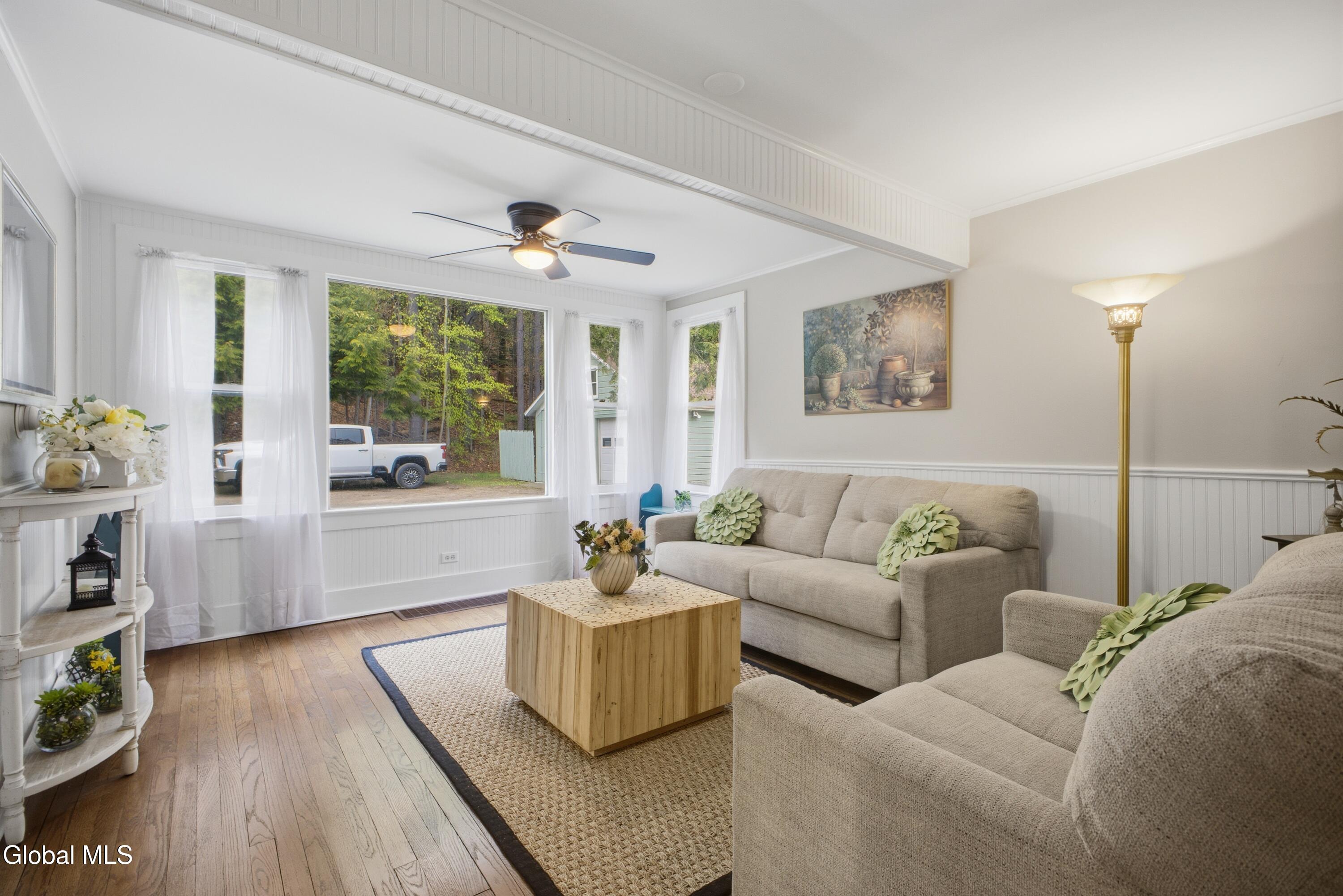 10 Landon Hill Road