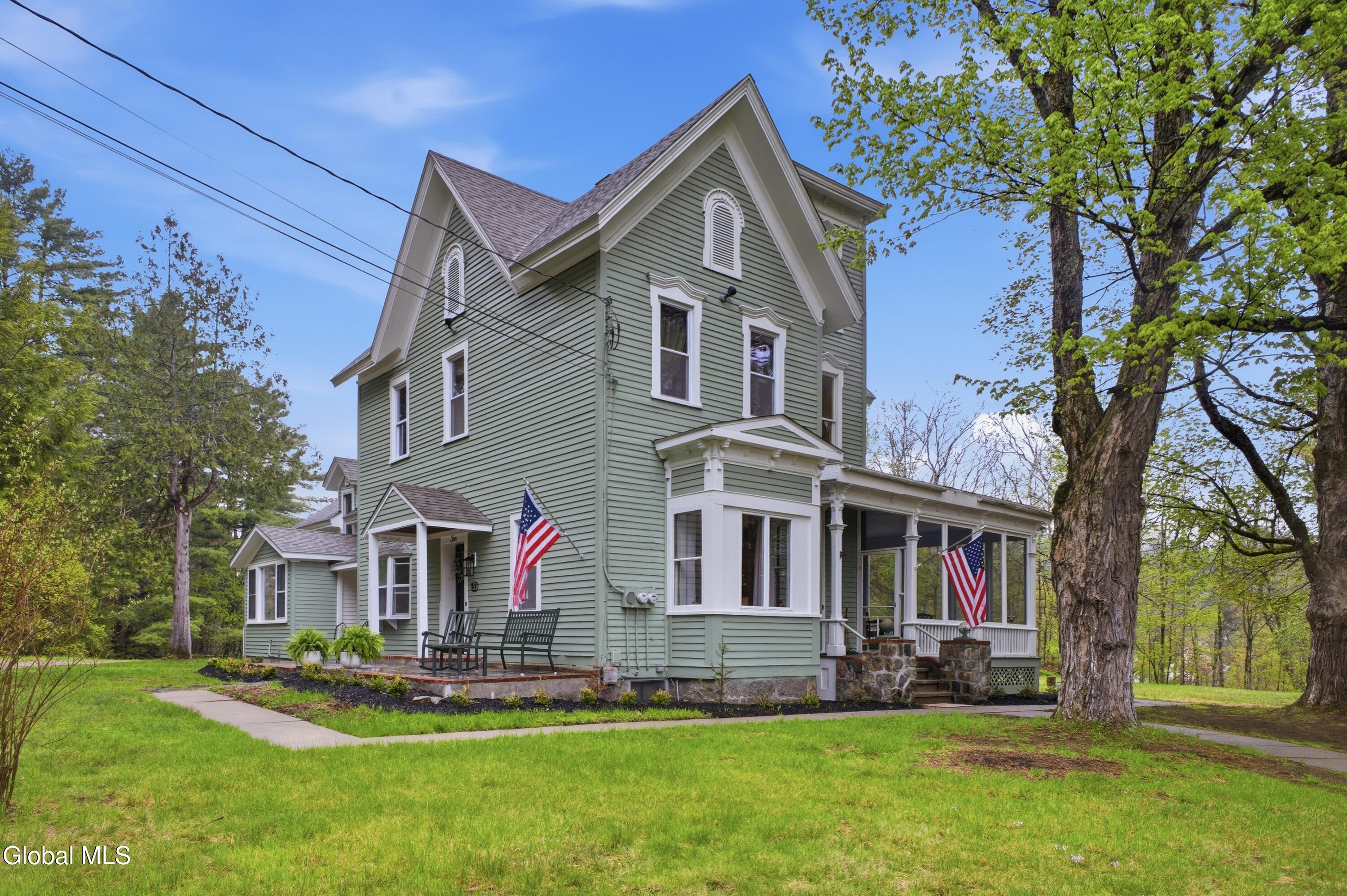 10 Landon Hill Road