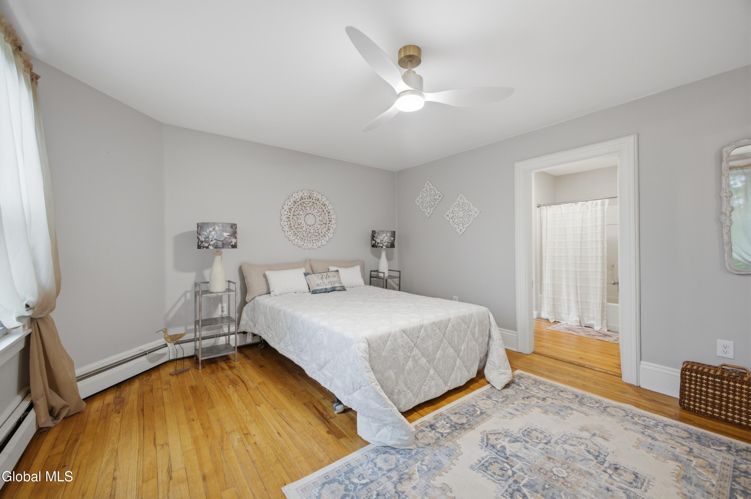 10 Landon Hill Road