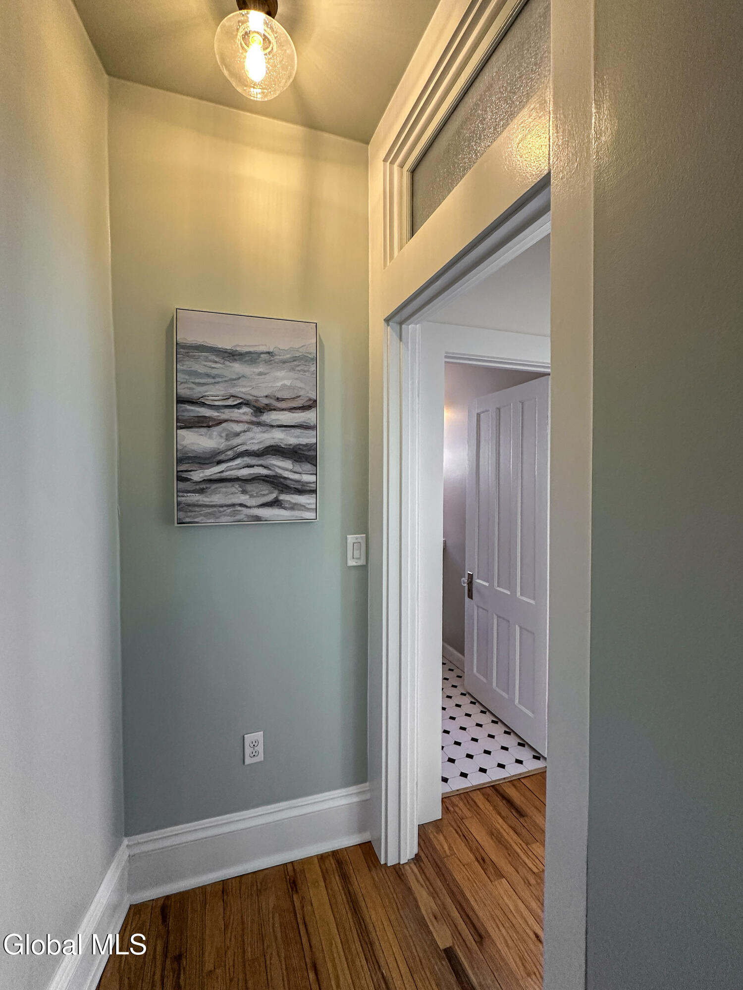 10 Landon Hill Road