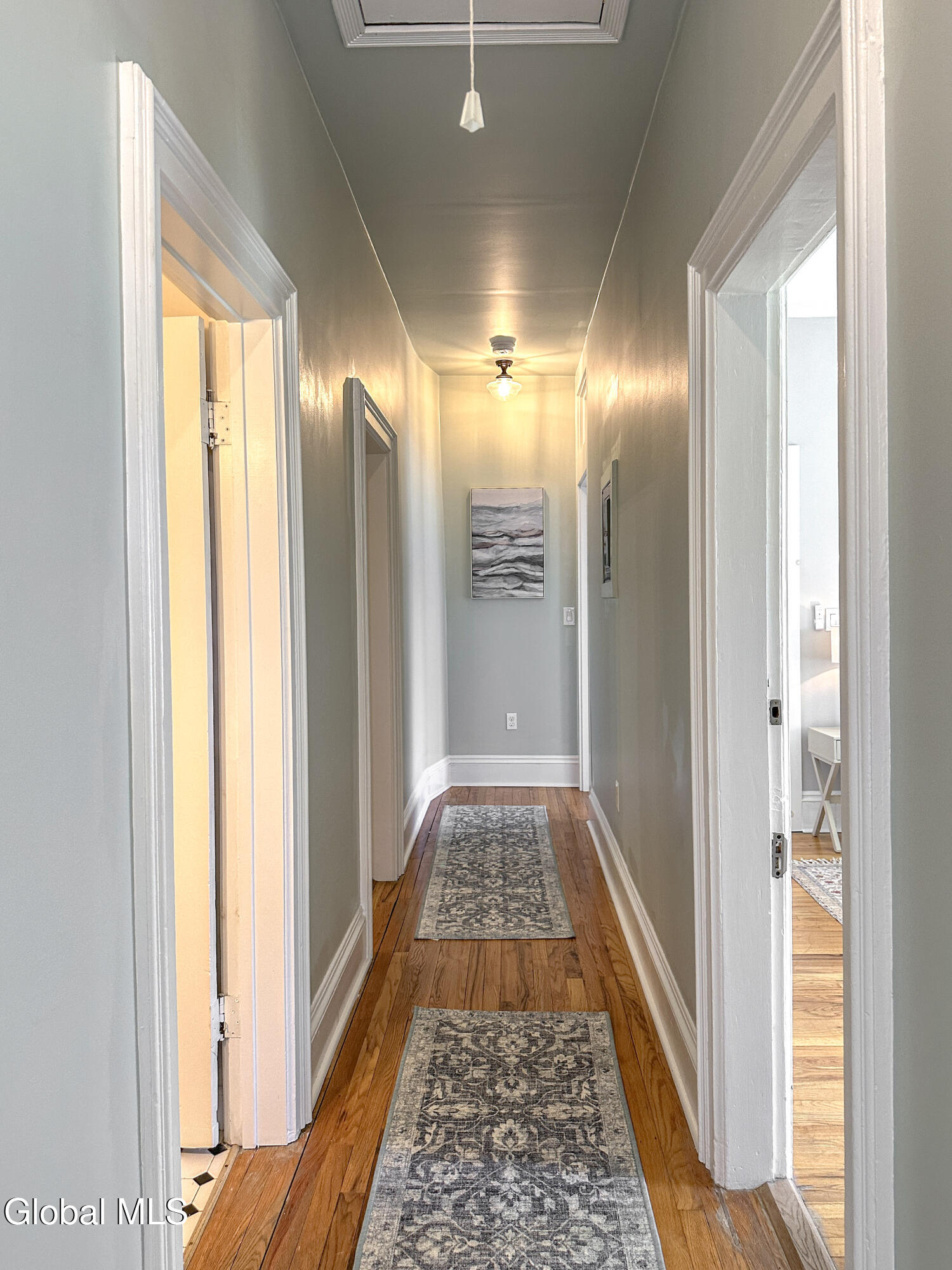 10 Landon Hill Road