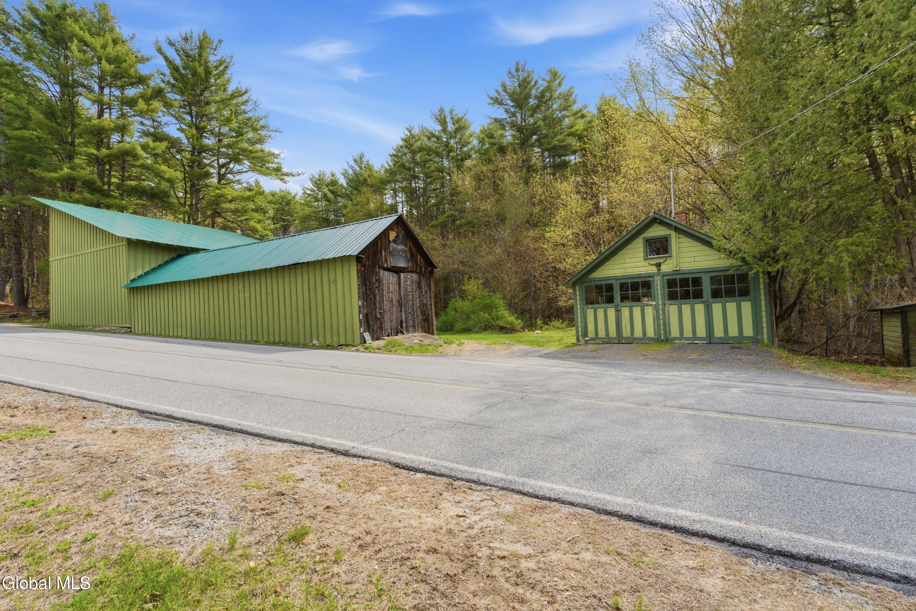 863 E Schroon River Road