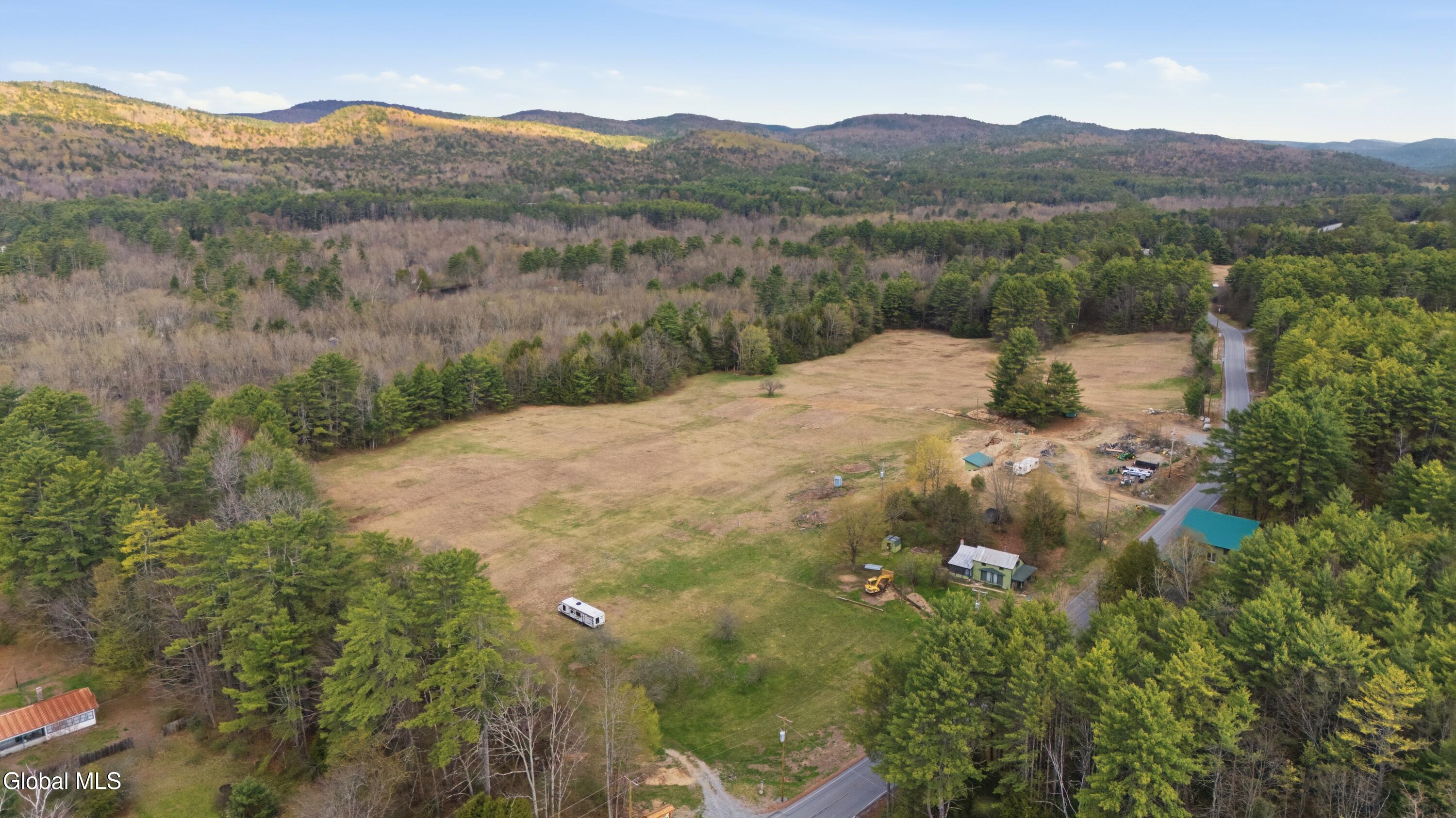 863 E Schroon River Road