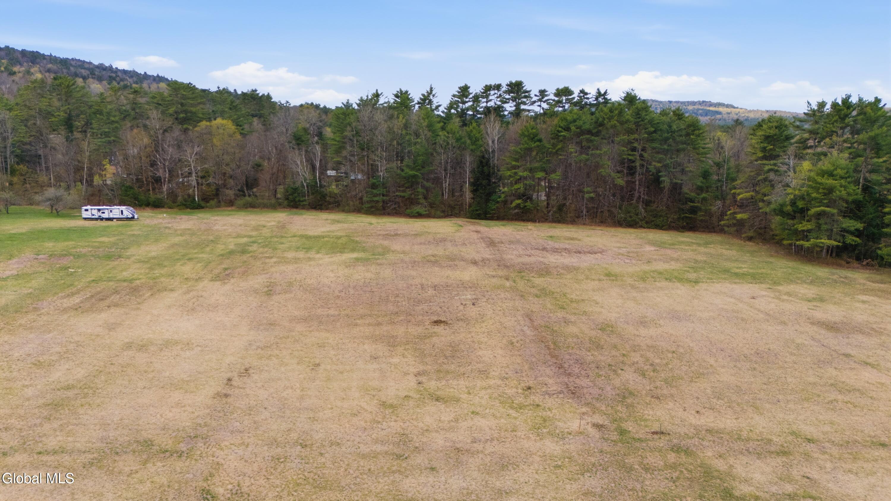 863 E Schroon River Road