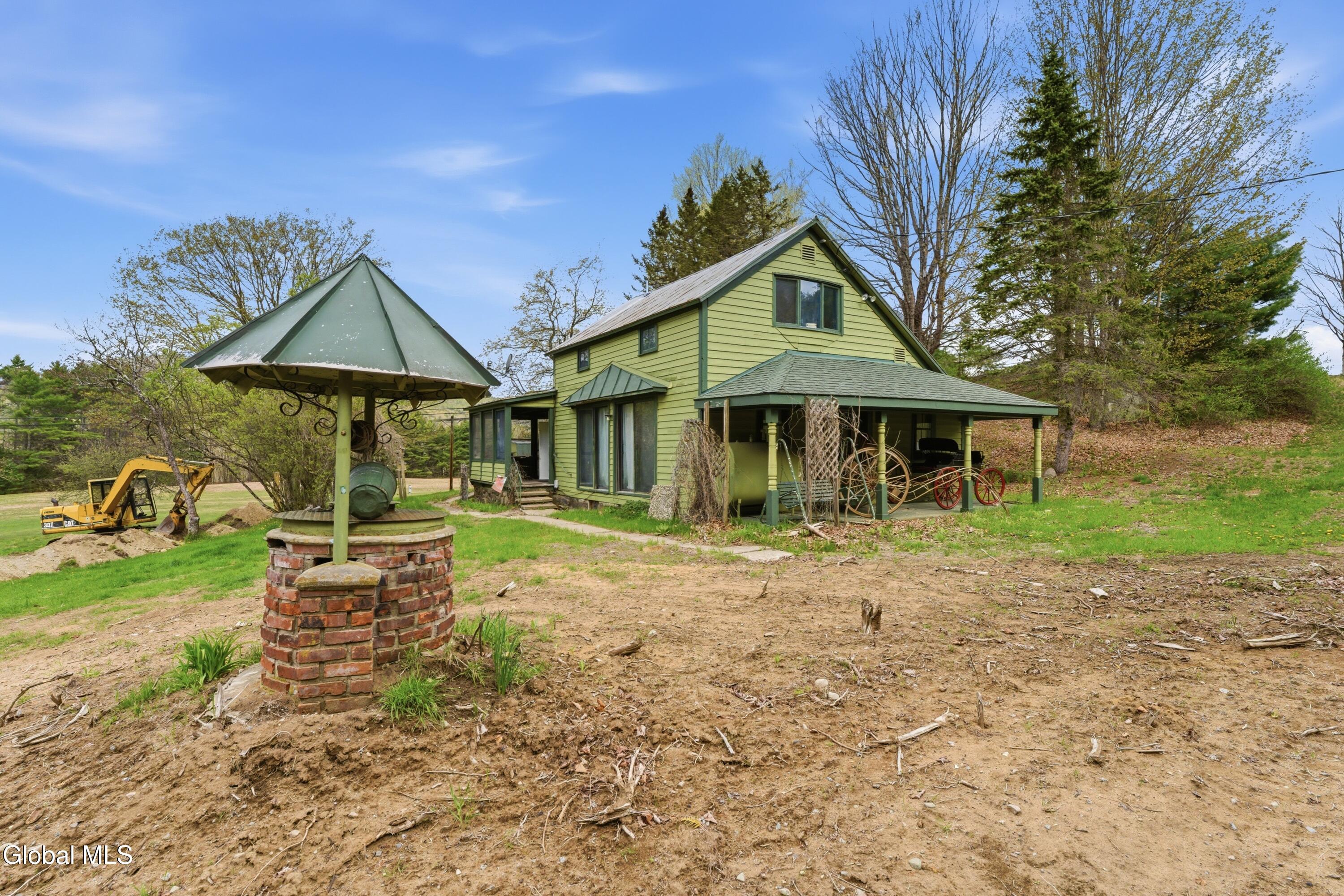 863 E Schroon River Road