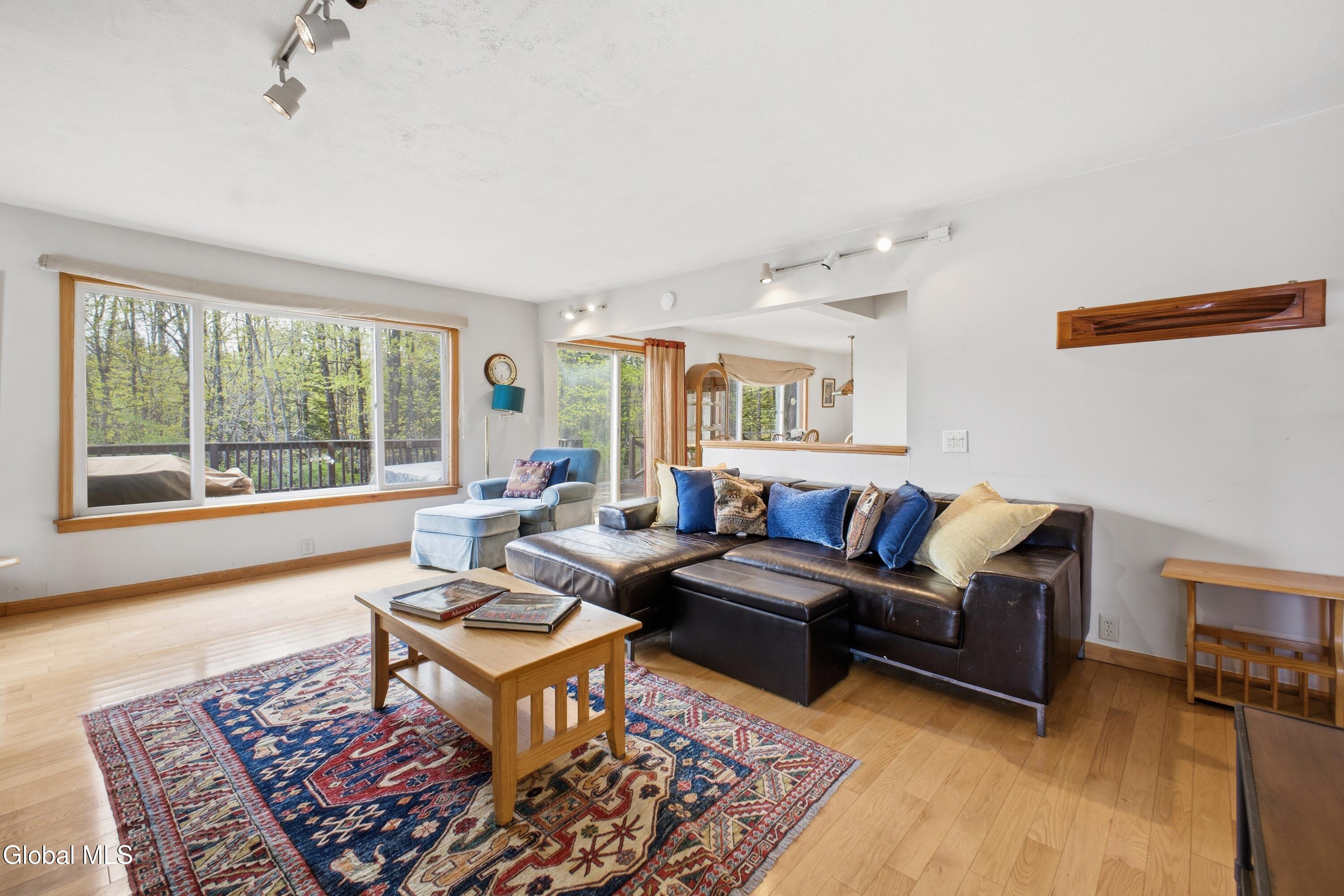 17 Dark Bay Lane