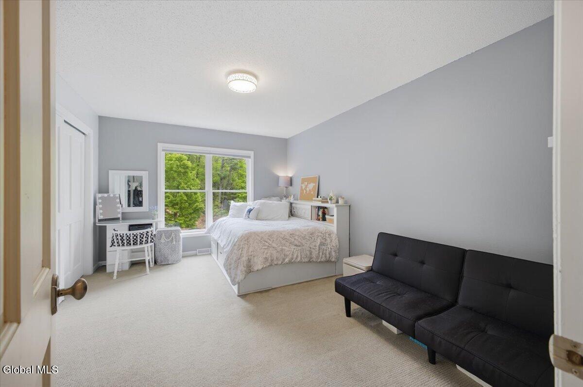 11 Aspen Ridge