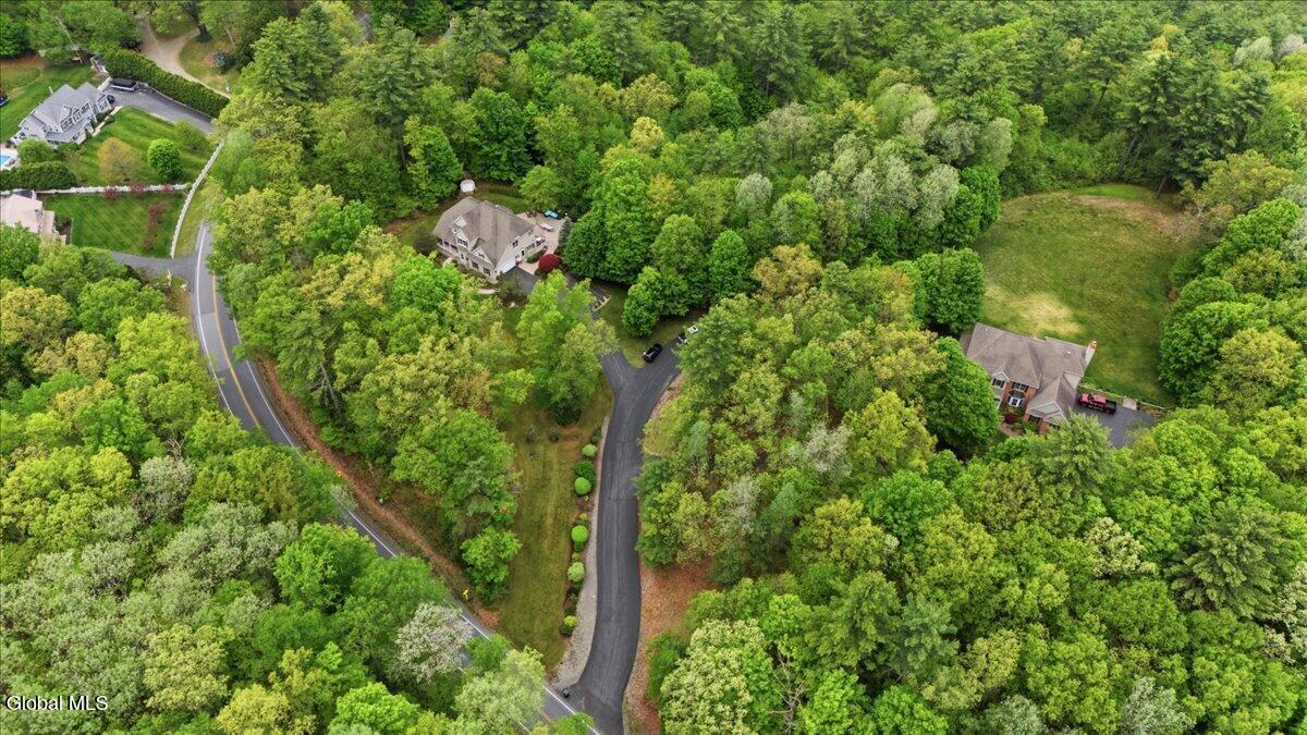 11 Aspen Ridge