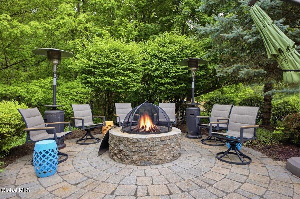 11 Aspen Ridge