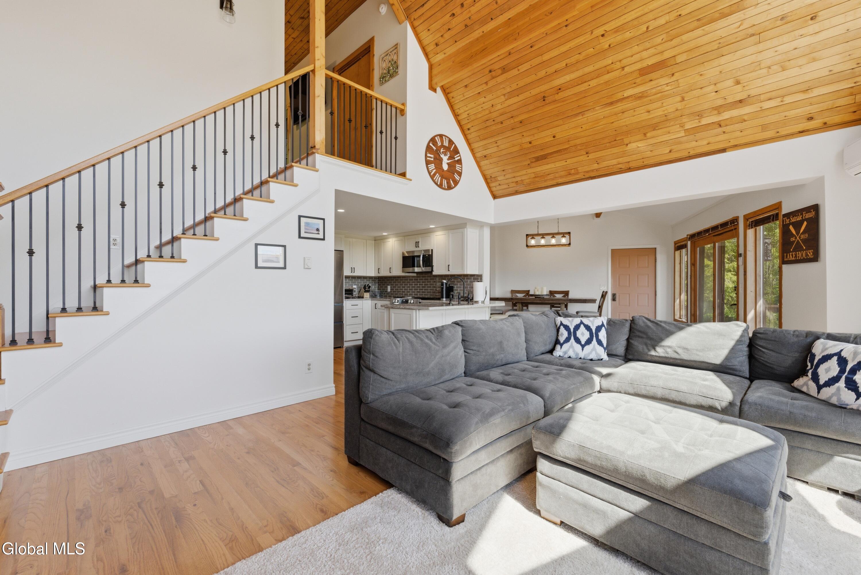 10 Morningside Circle