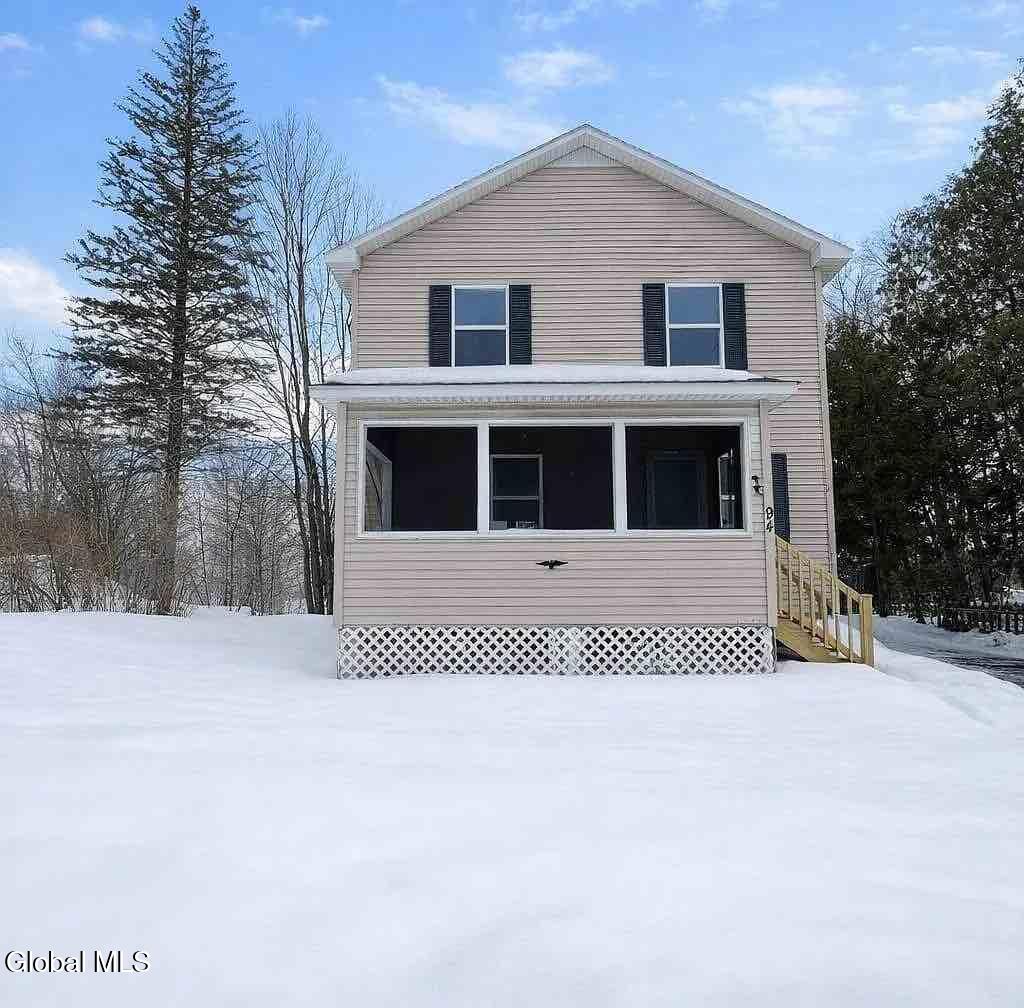 94 Bay Road