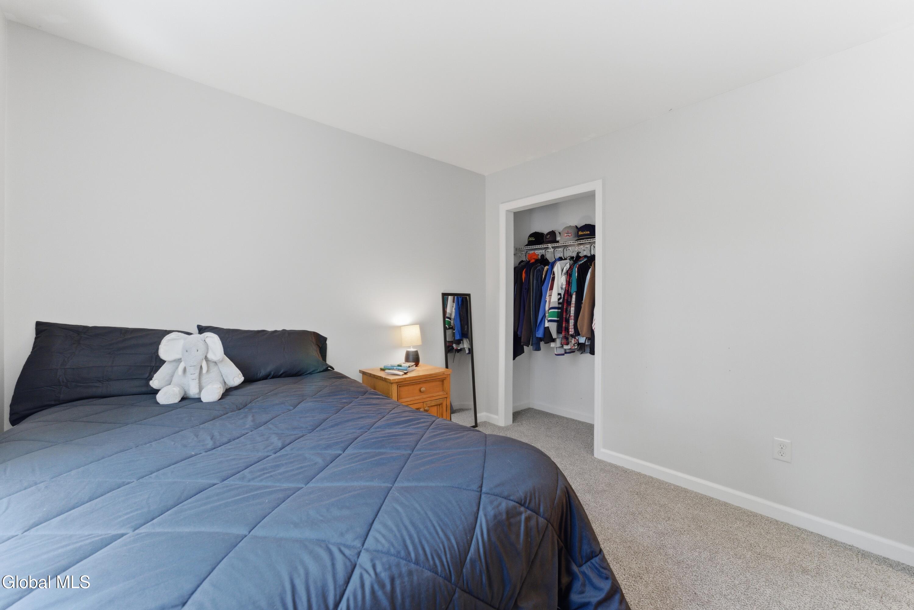 3 Royal Pines Drive