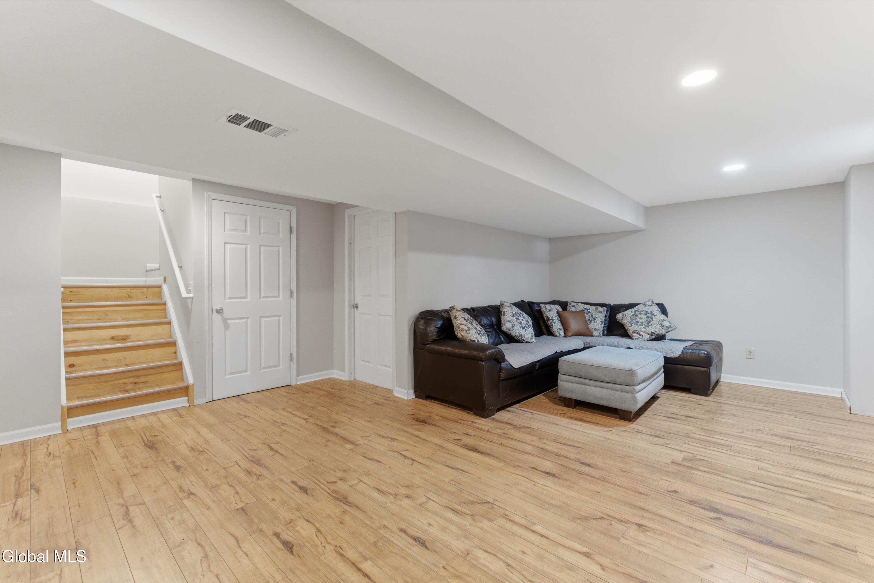 3 Royal Pines Drive