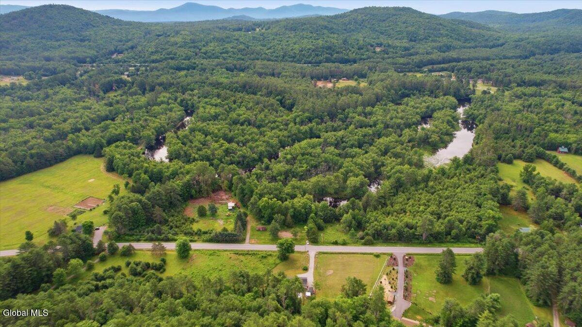 L 6.3 Schroon River Road