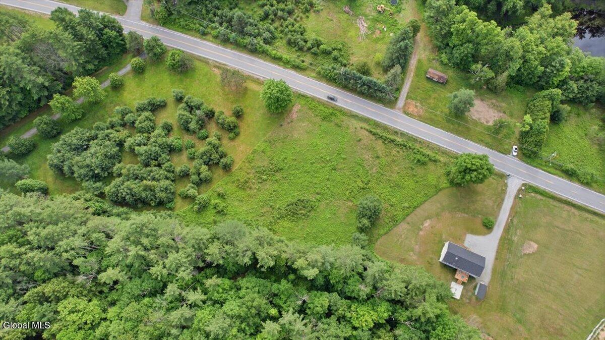L 6.3 Schroon River Road