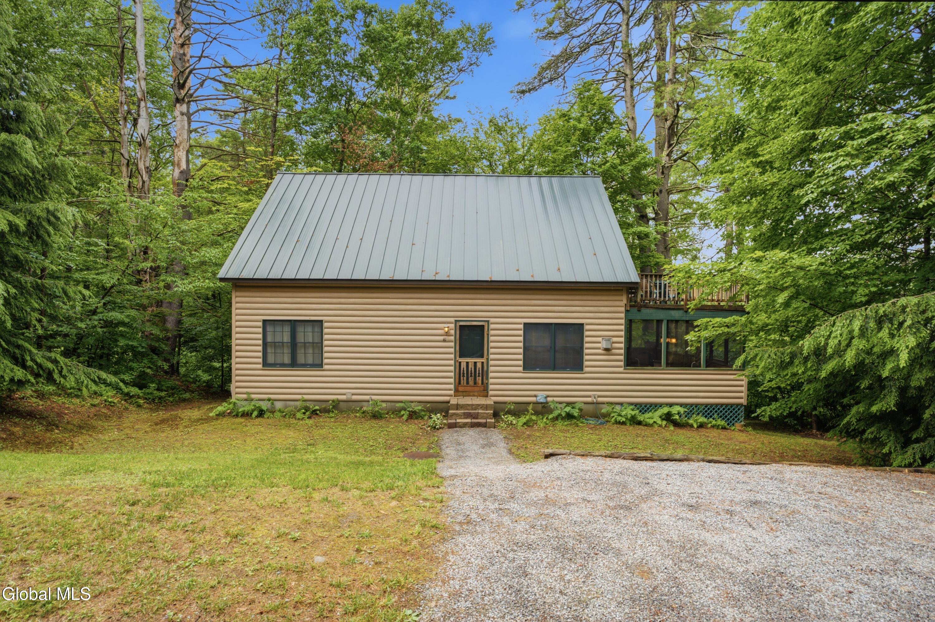 41 Three Oaks Drive