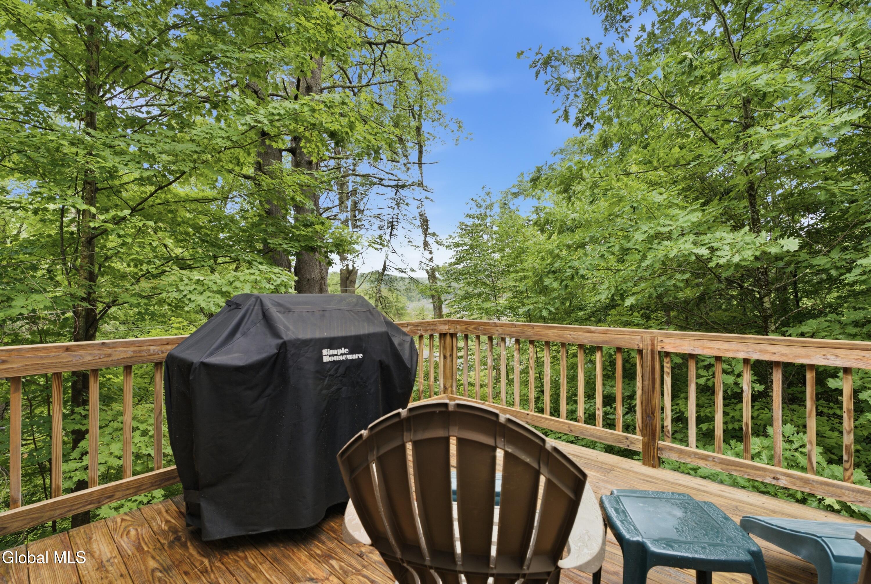 41 Three Oaks Drive