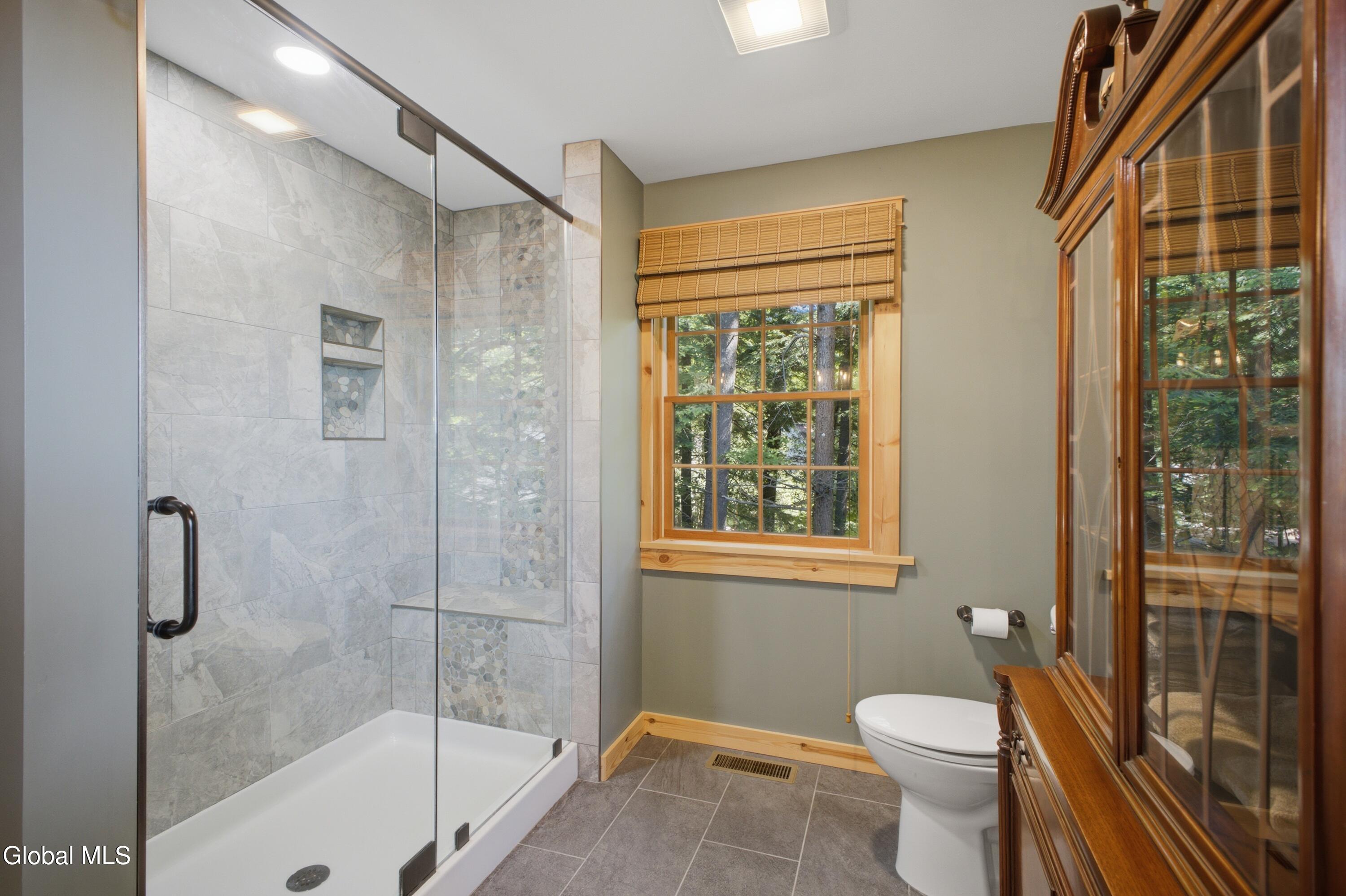 35 Woodland Ridge