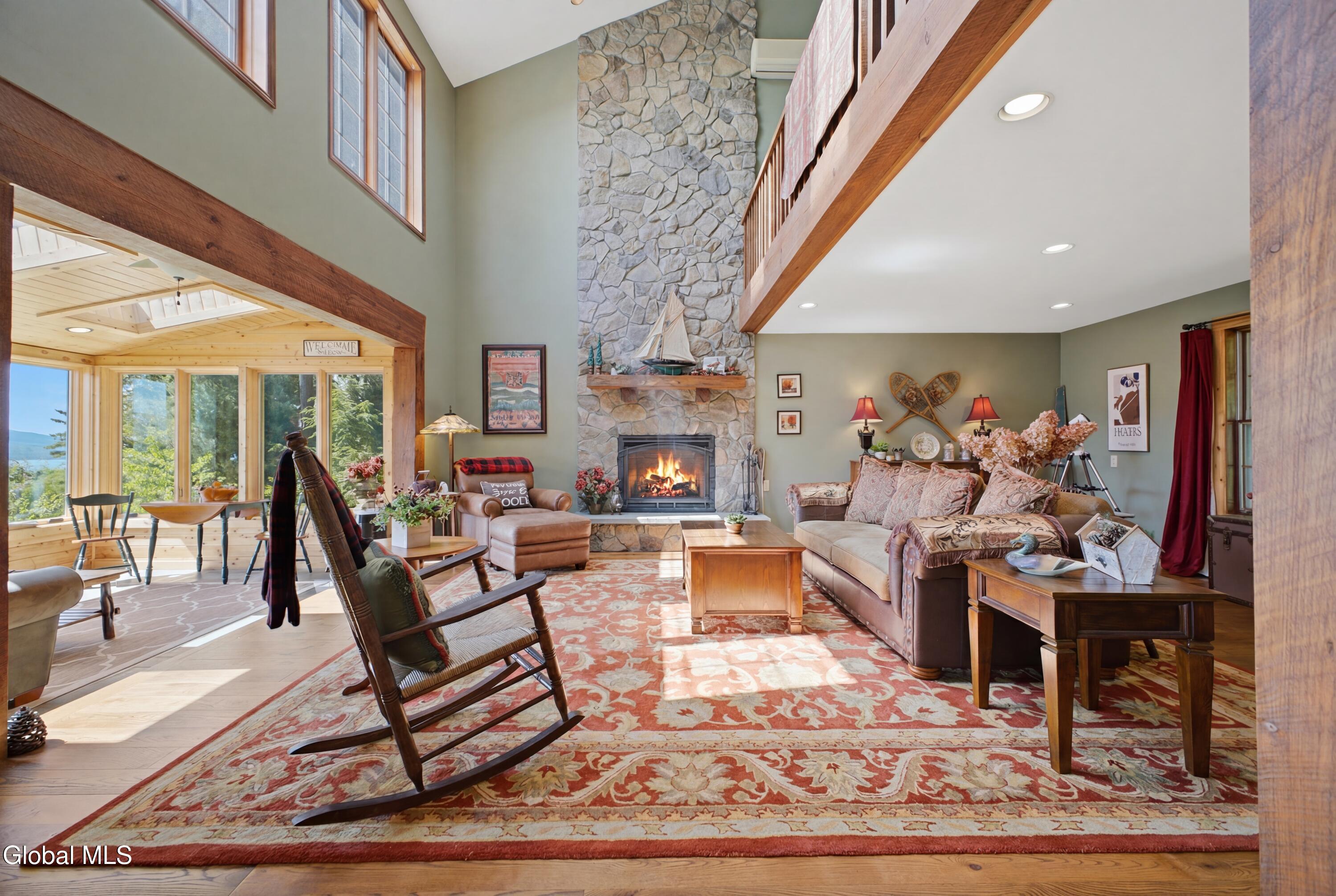 35 Woodland Ridge