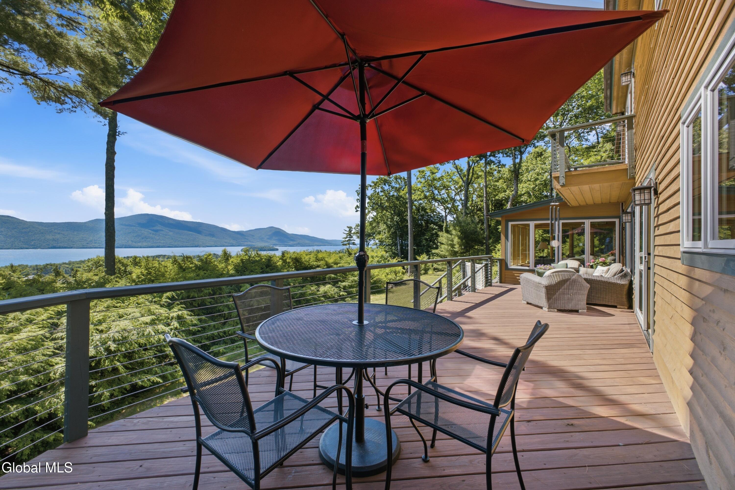 35 Woodland Ridge