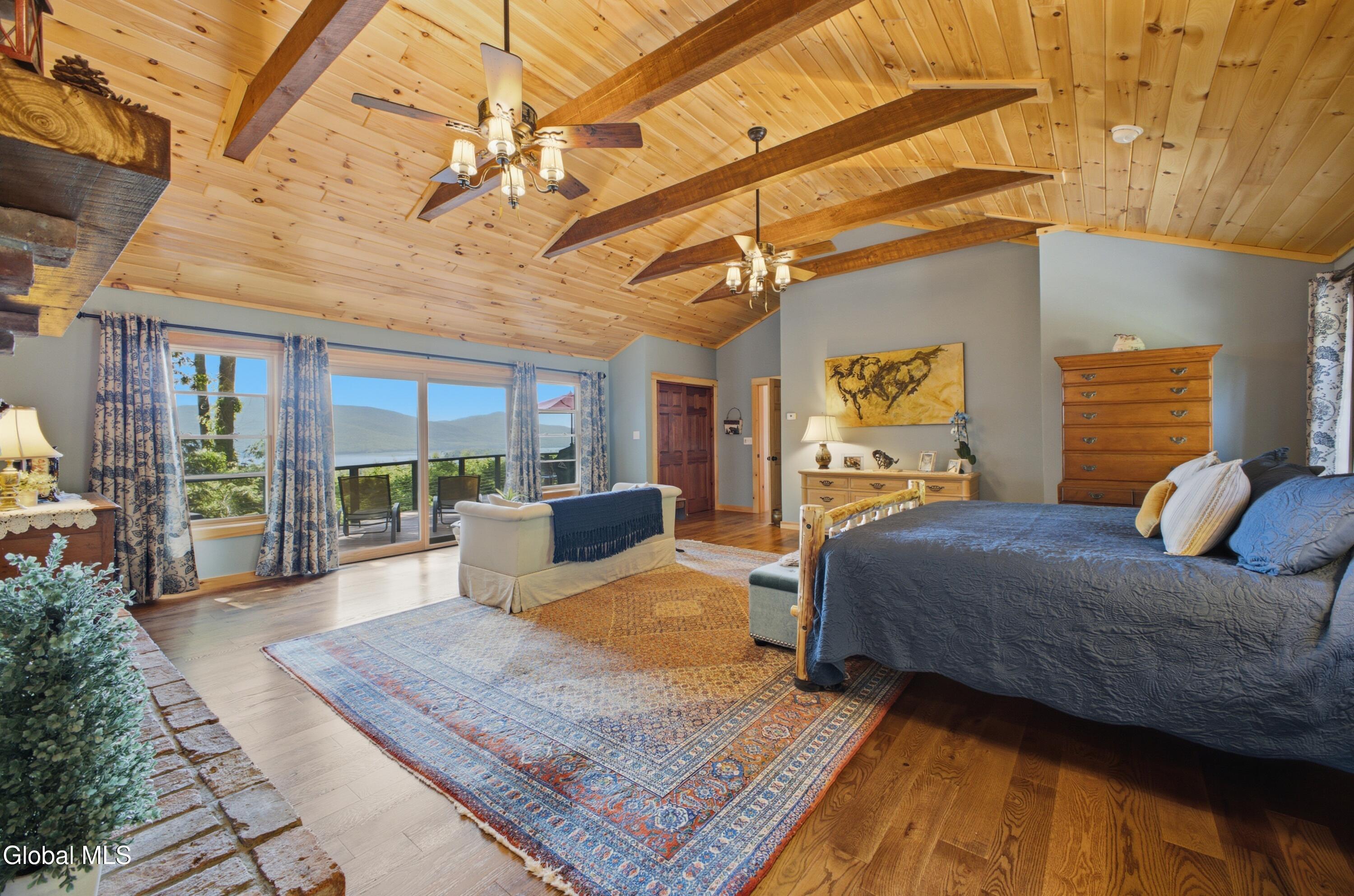 35 Woodland Ridge