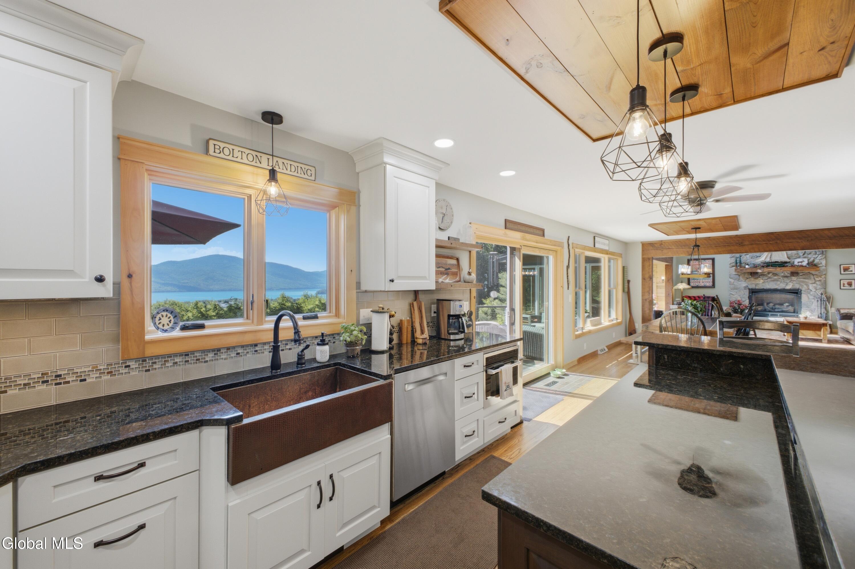 35 Woodland Ridge