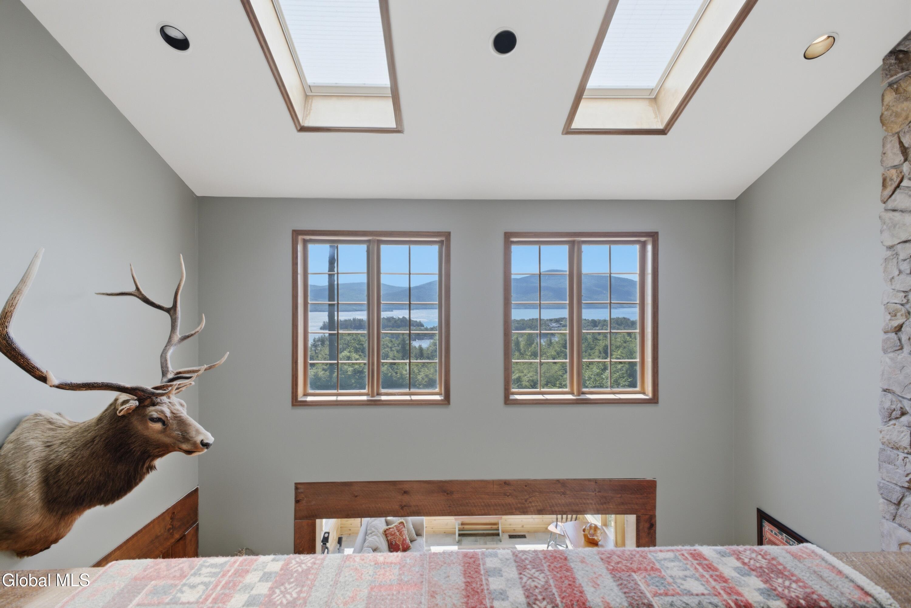 35 Woodland Ridge