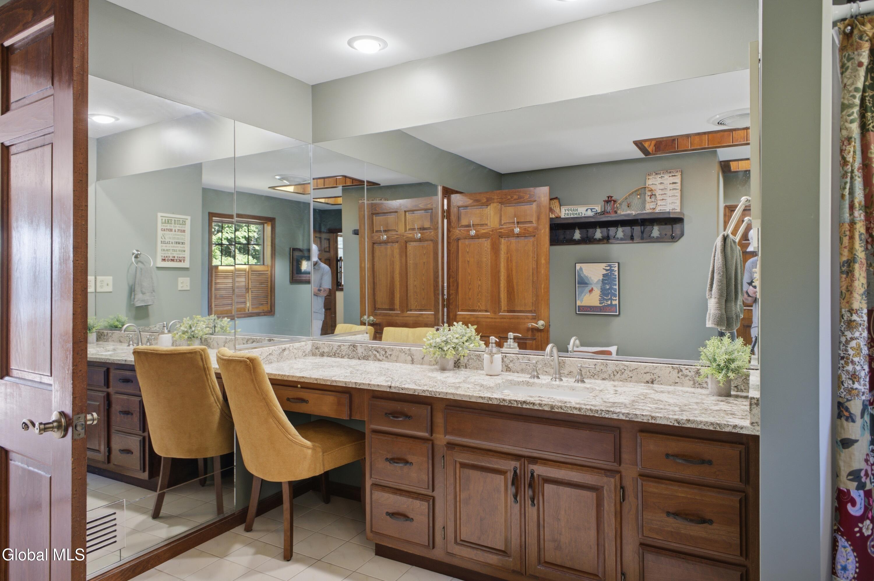 35 Woodland Ridge