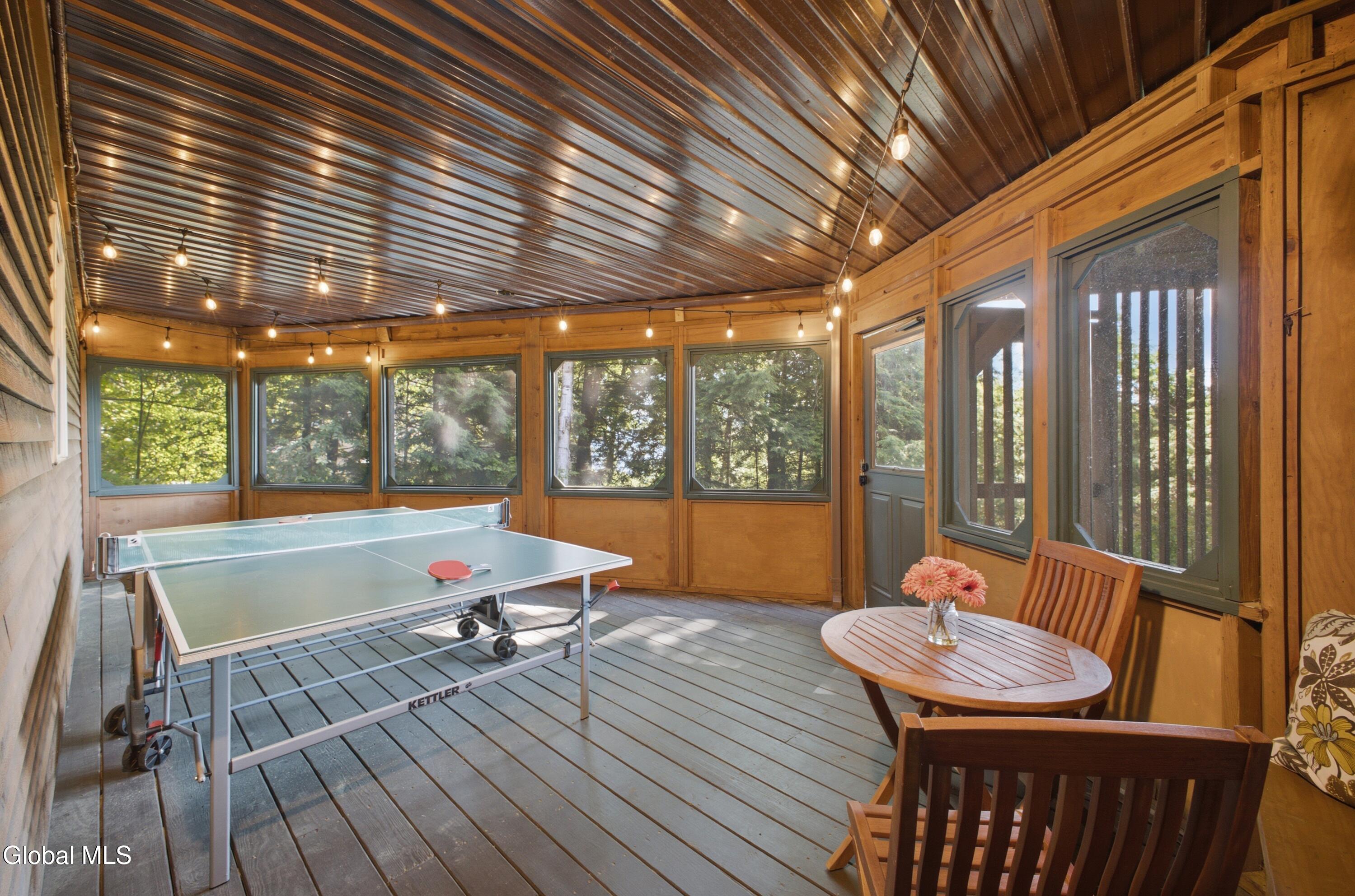 35 Woodland Ridge