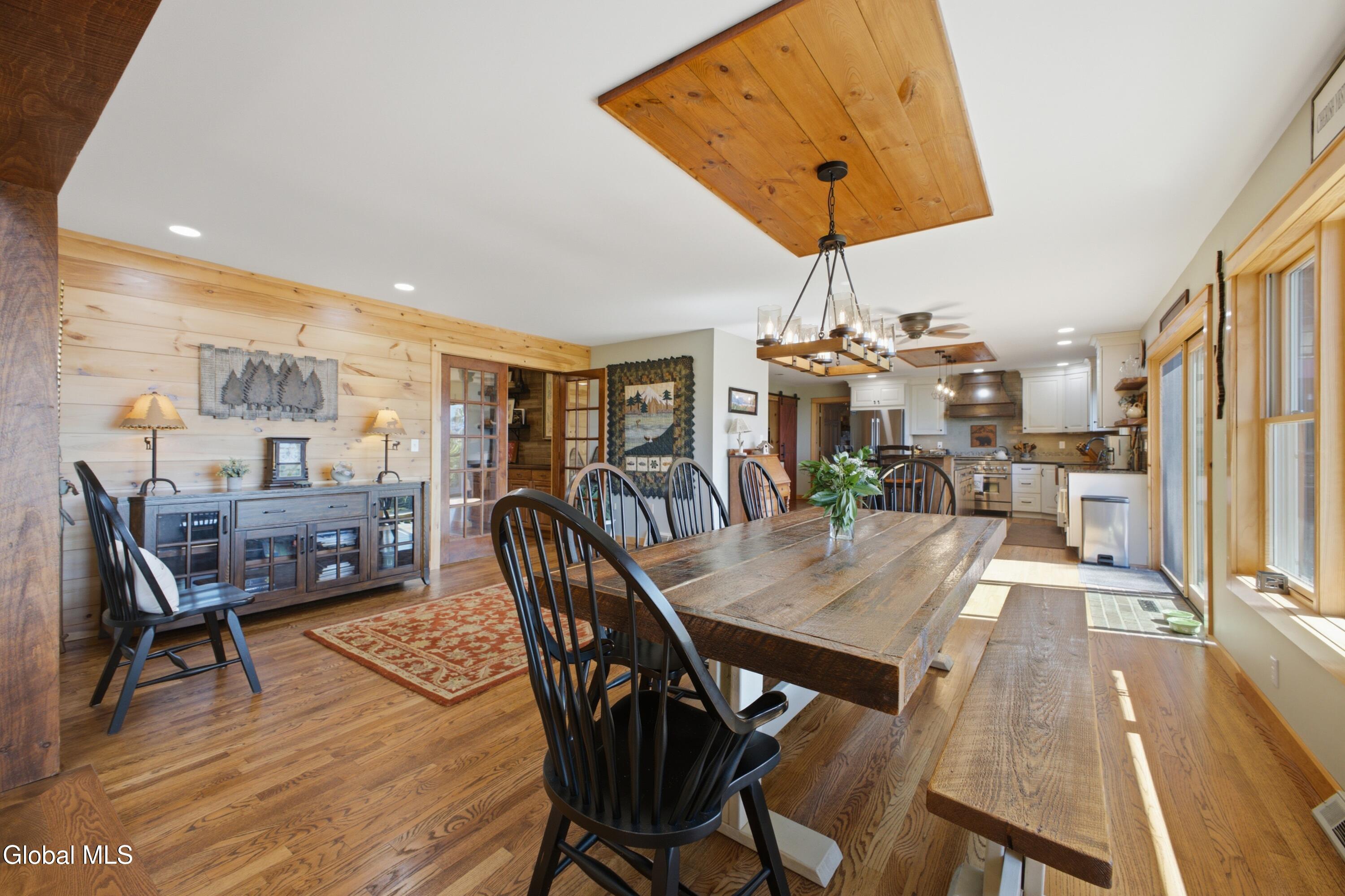 35 Woodland Ridge