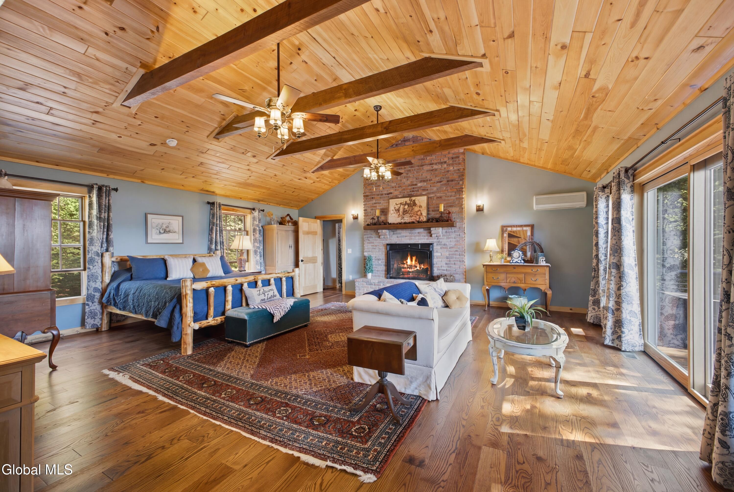 35 Woodland Ridge