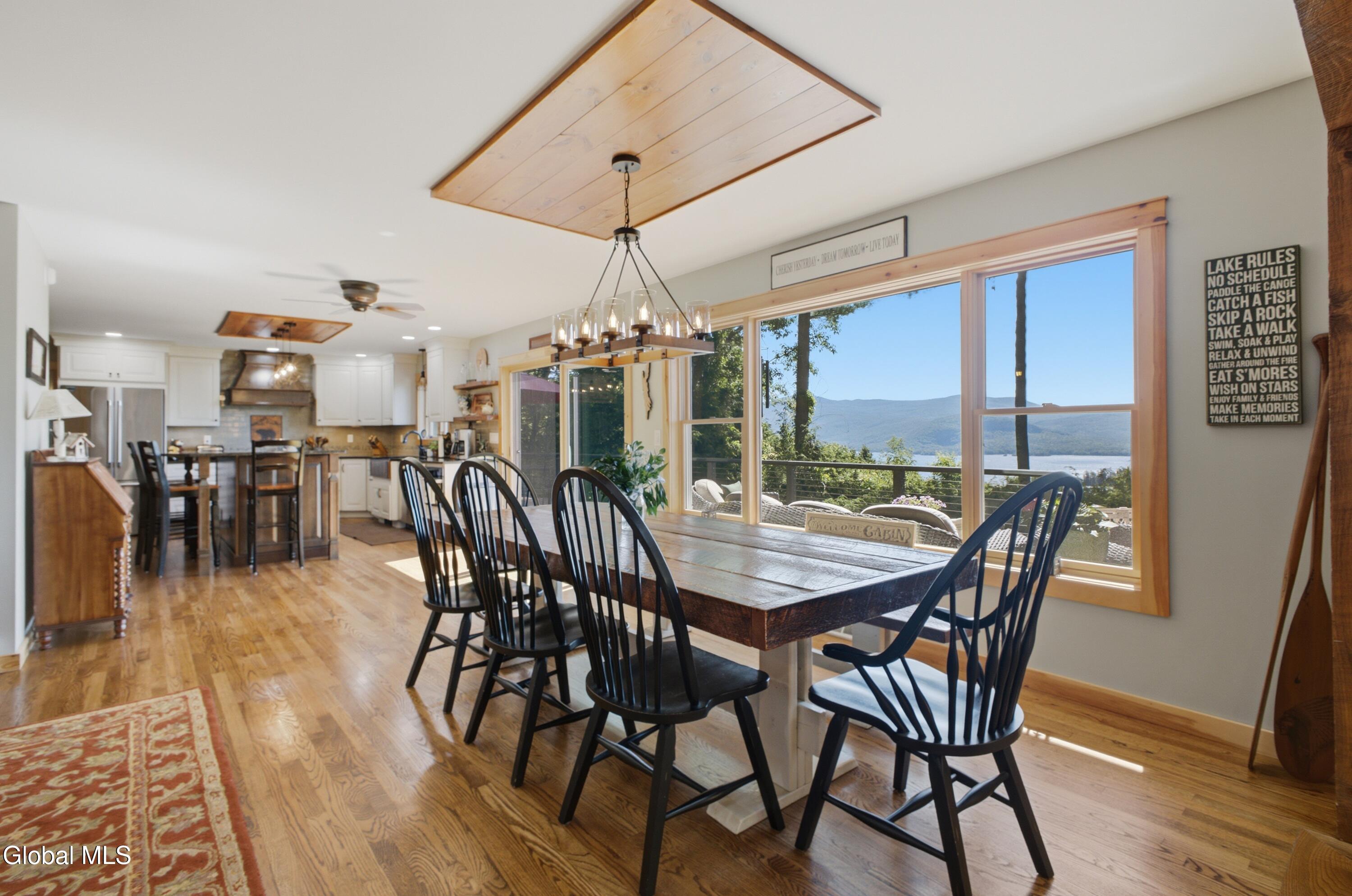 35 Woodland Ridge