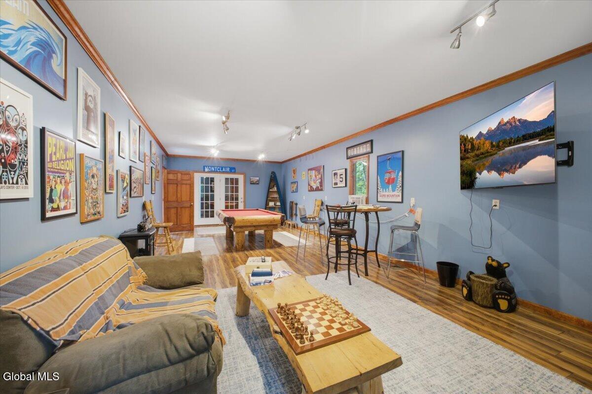 342-346 Starbuck Hill Road