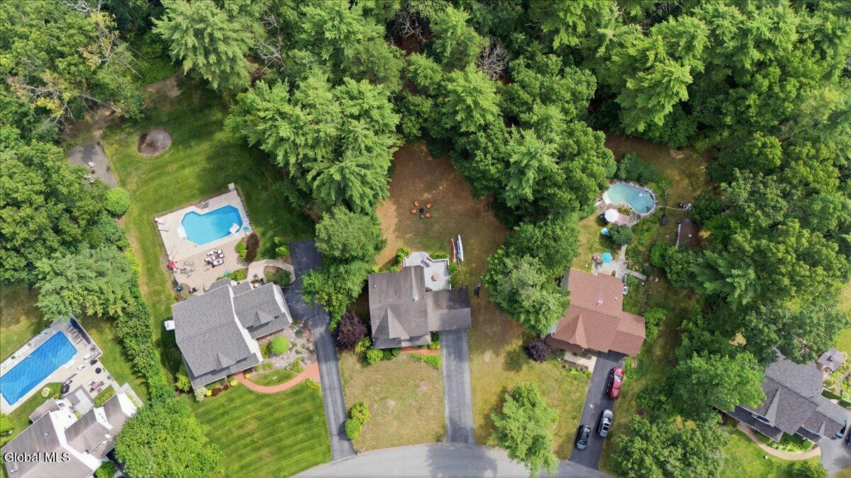 51 Lehland Drive