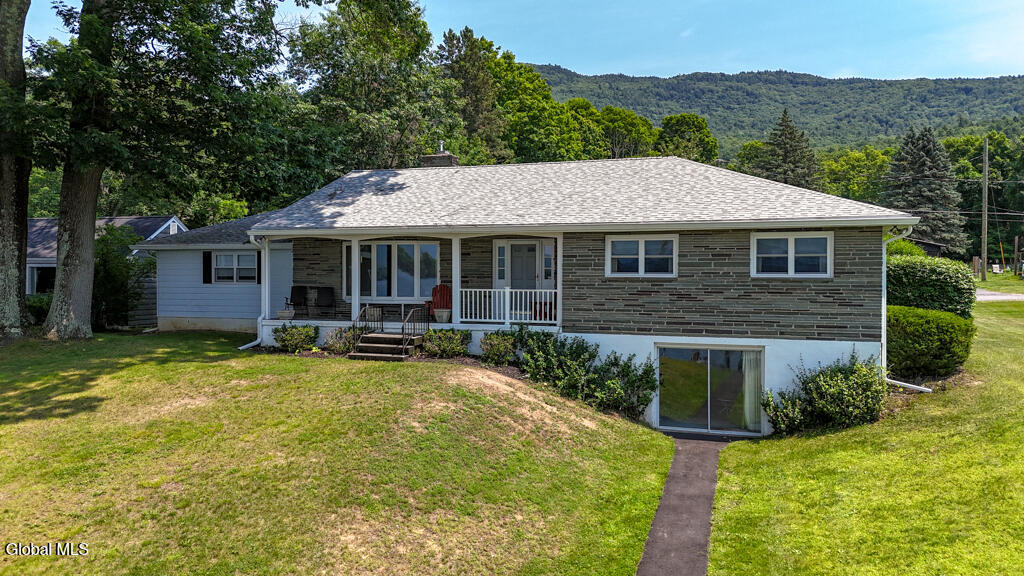 29 Trout Pavilion Road