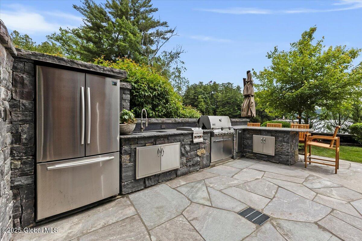 41 Trinity Rock Road