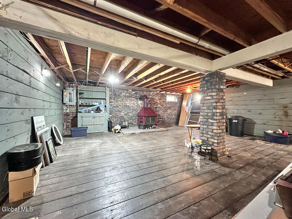 4 Lantern Hill Road